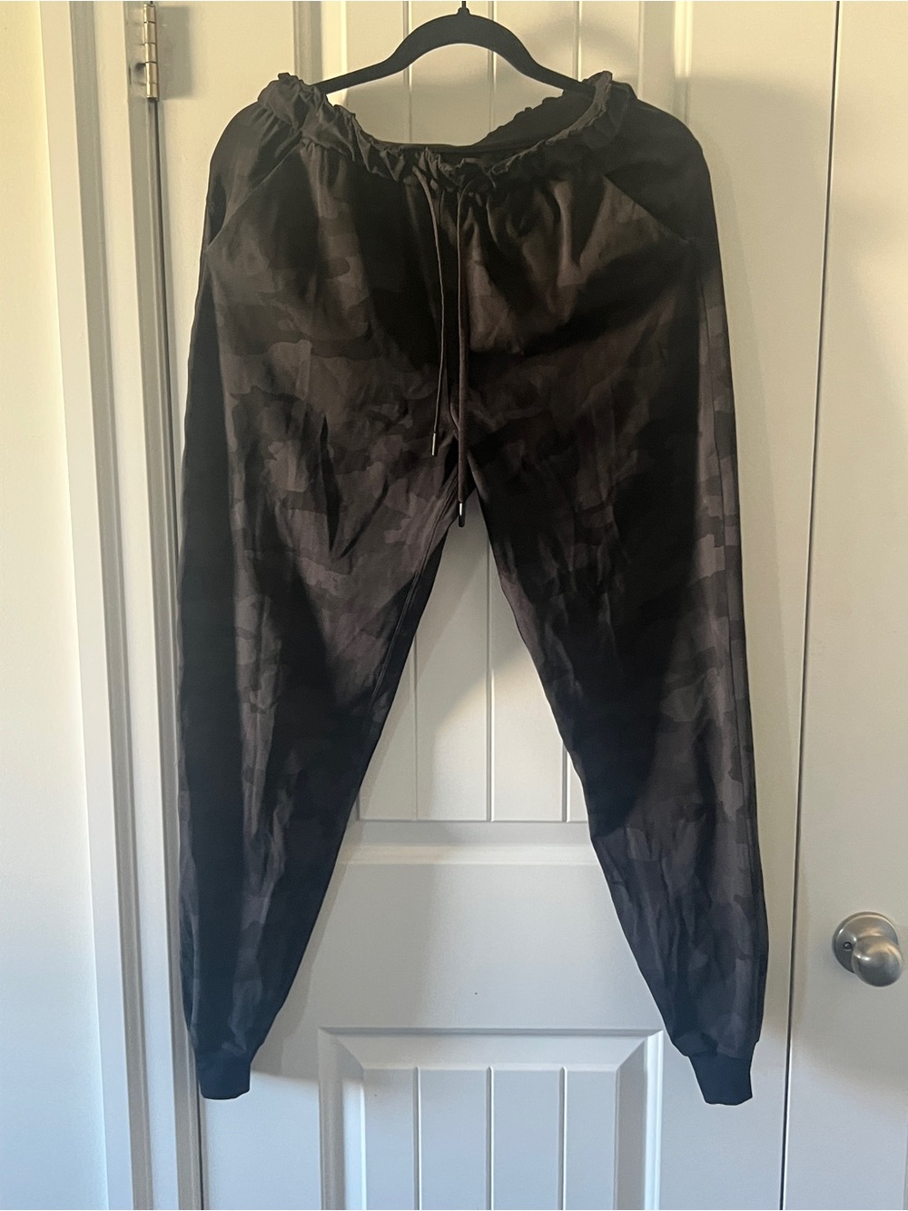 Lululemon Stretch High-Rise Jogger *Full Length Black Charcoal Camo - Picture 2 of 4